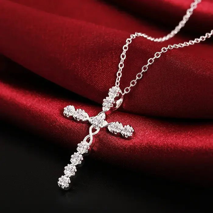 Collier en argent Sterling 925 pour femmes, bijoux en cristal bleu, pendentif croix exquis, cadeaux 