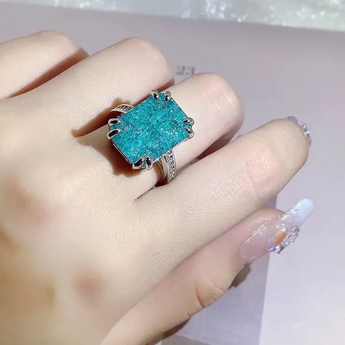 Bagues en pierre bleue pour femmes, design unique, haute qualité, document en argent, brillant, bagu