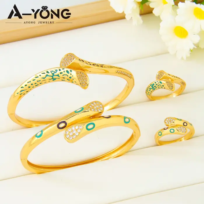 Ensemble de bracelets plaqués or saoudien de luxe pour femmes