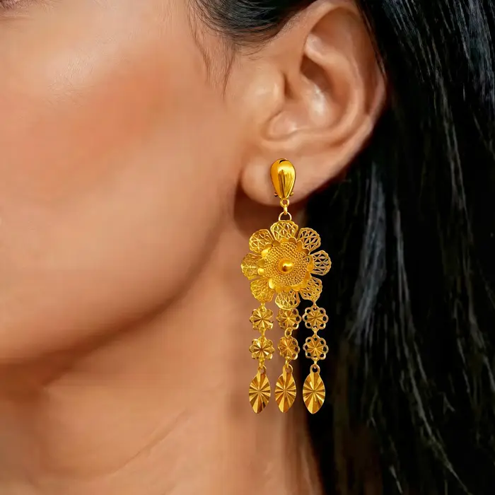 Parure de bijoux de luxe indienne couleur or 24 carats avec collier long à fleurs et boucles d'oreilles pour mariée