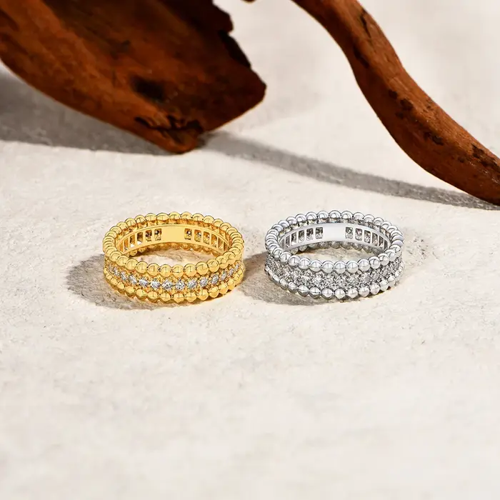 Bague classique plaquée argent 925 pour femmes - Bijou simple en zircon pour un usage quotidien et des cadeaux commémoratifs