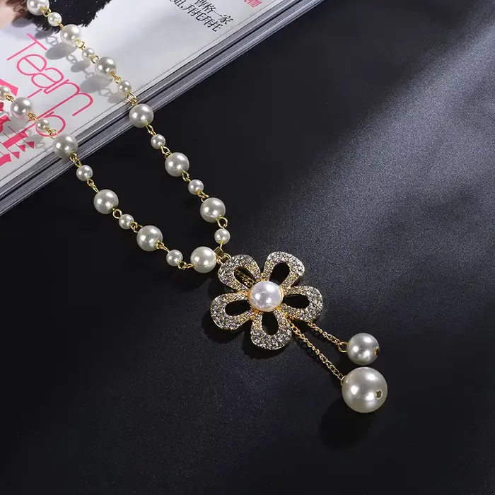 Vintage dame longue collier De perles pour les femmes élégant mode cristal fleur fête bijoux Collares De Moda