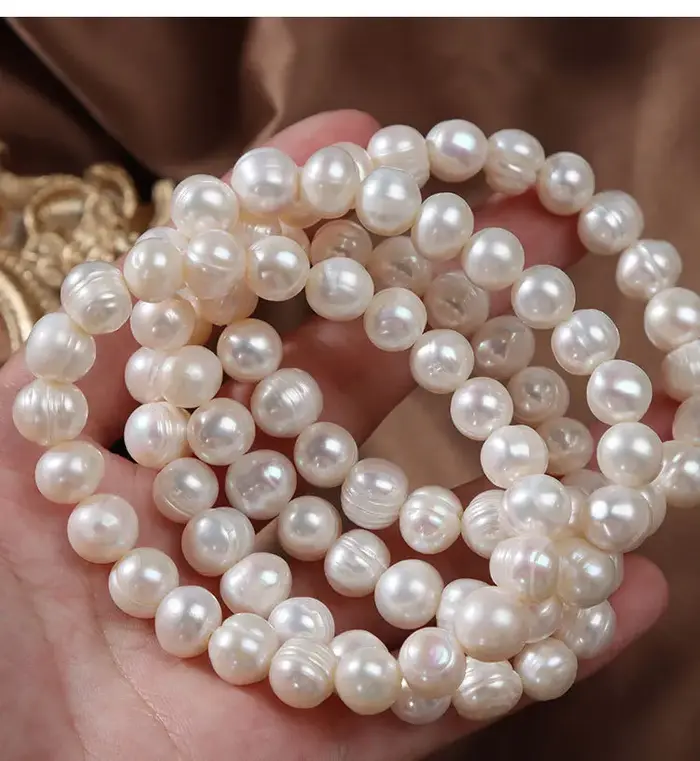 Bracelets élégants en perles naturelles d'eau douce pour femmes
