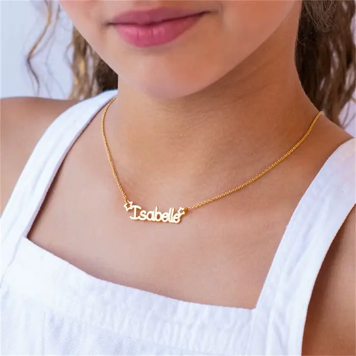 Collier personnalisé avec nom de bébé