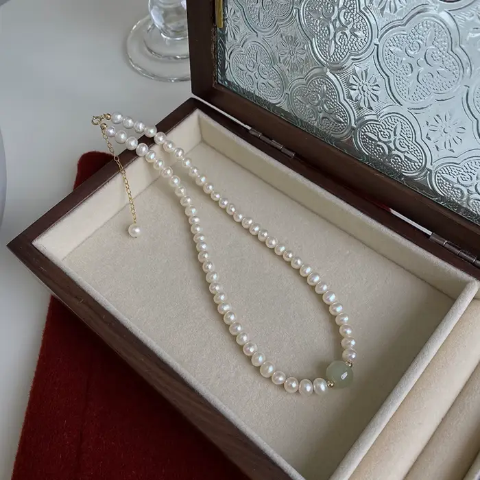 Collier 100% naturel brillant en perles d'eau douce et pierre de Jade néphrite, rempli d'or 14K, bij