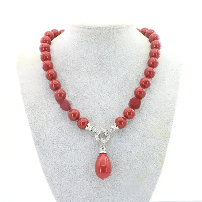 Collier de perles d'imitation de coquille de corail rouge, pendentif haut de gamme, petite Niche, gr