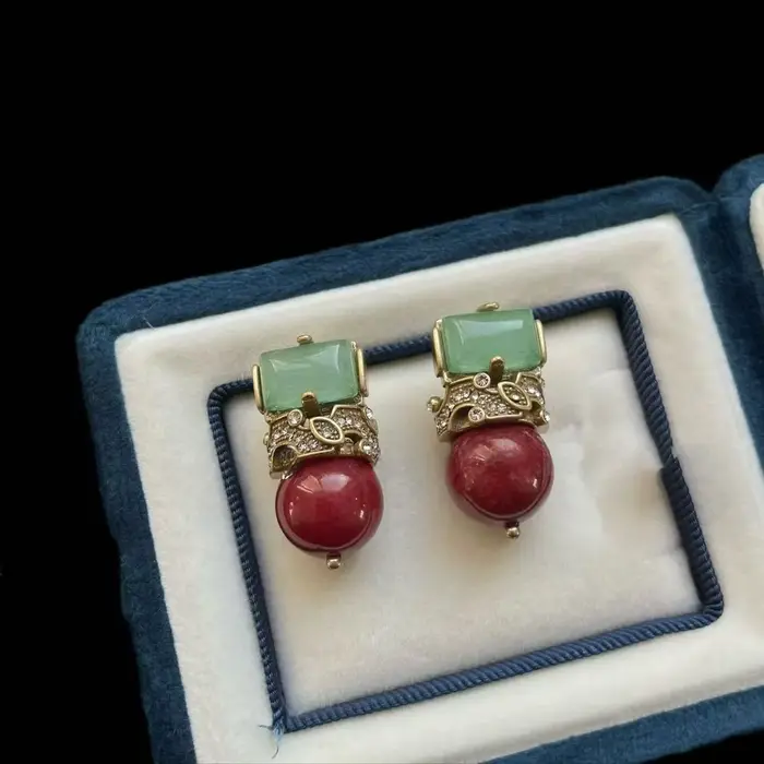 Boucles d'oreilles vintage en agate rouge et verte
