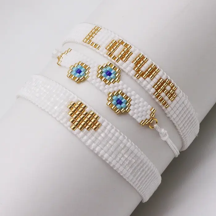 Bijoux bohèmes tissés à la main