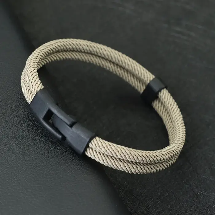 Bracelet en fil double couche pour homme ethnique avec motifs ronds et réglage détachable pour diverses occasions et styles