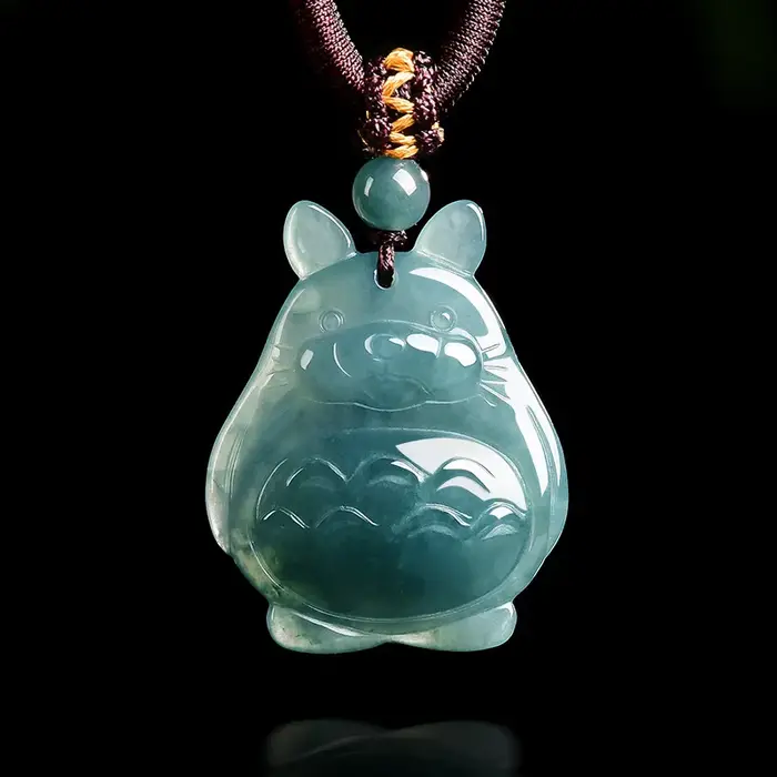 Pendentif Collier Totoro en Jadeite Bleu Eau du Myanmar, Bijou de Luxe, Pierre Précieuse Naturelle, 