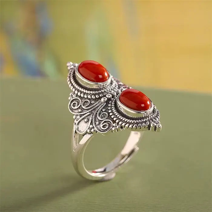 Bague ethnique en Jade rouge pour femmes, double perles ovales, bijoux rétro avec lignes en relief, 
