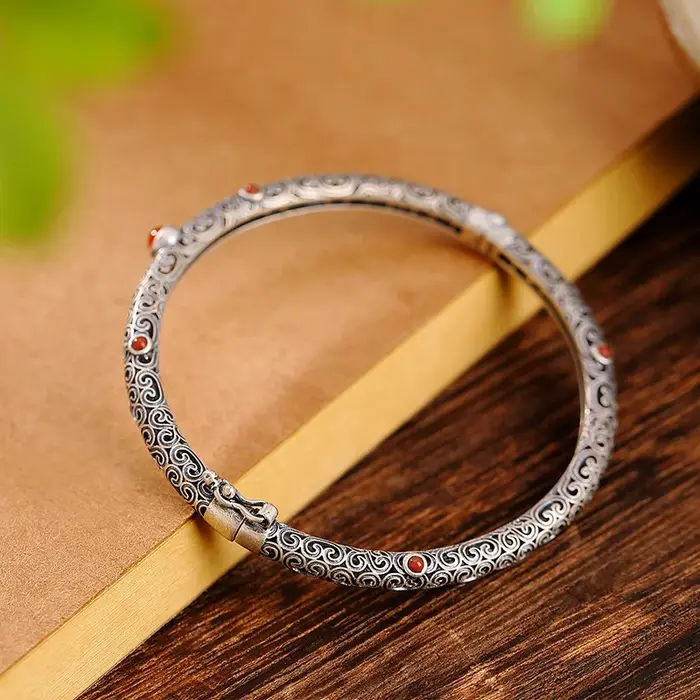 Bracelet en cuivre pour femmes, Vintage ethnique ajouré, cour rétro exquise, classique, bijoux de fê