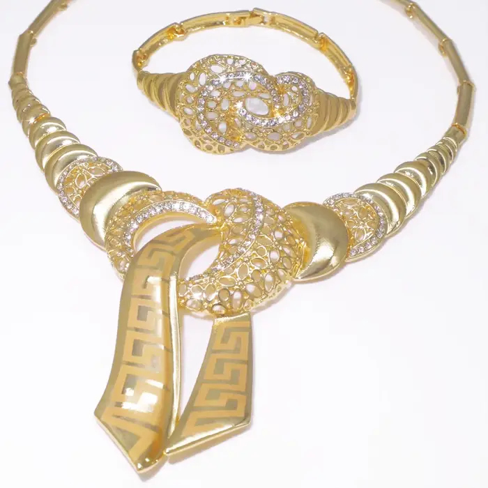 Ensemble de bijoux de fête tendance 4 pièces pour femmes