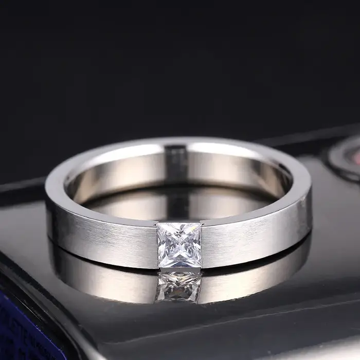 Bagues en acier titane pour femmes, minimaliste, couleur argent, Zircon, bijoux à la mode pour homme