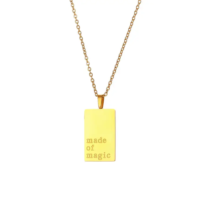 E.B.belle – collier avec pendentif rectangulaire, lettres significatives, amoureux, hypoallergénique