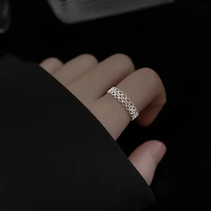 Bijoux de créateur en argent Sterling 925, anneaux réglables en dentelle creuse pour femmes, accessoires de mariage et de fiançailles, prévention des allergies