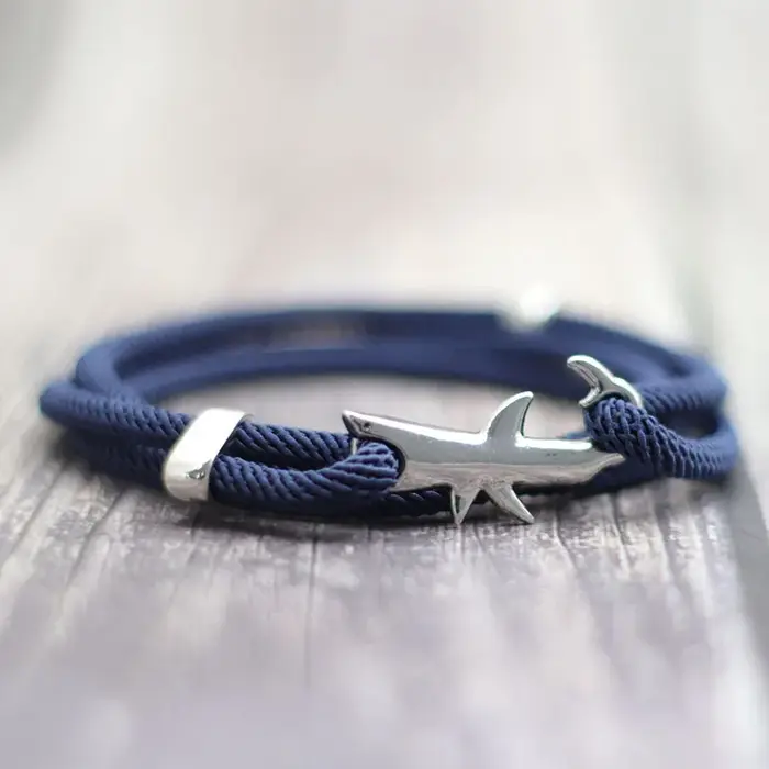 Bracelet en fil d'animal requin marin unisexe multicouche empilable réglable