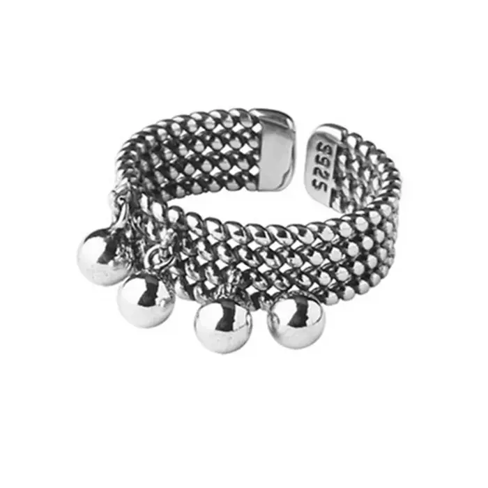 Bagues en argent avec pendentif pompon pour femme