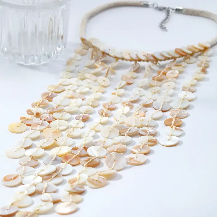 Collier bohème multicouche tissé à la main
