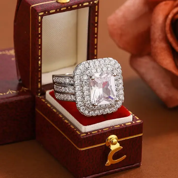 Bague plaquée argent 925 exquise pour femmes