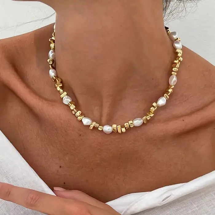 Collier ras du cou KunJoe élégant en imitation perle pour femmes