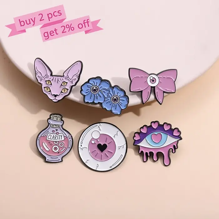 Épingles en émail punk rose personnalisées