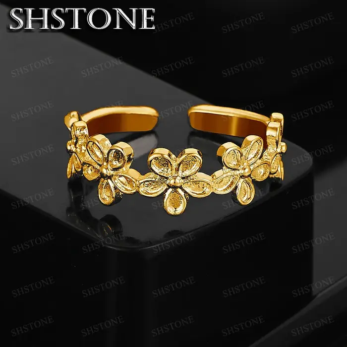 Bague élégante et rétro en or 18 carats pour femme