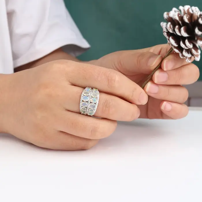 Bague exquise en argent sterling 925
