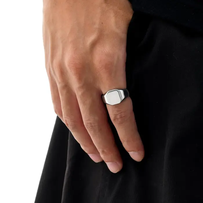 Bague chevalière carrée pour hommes et femmes