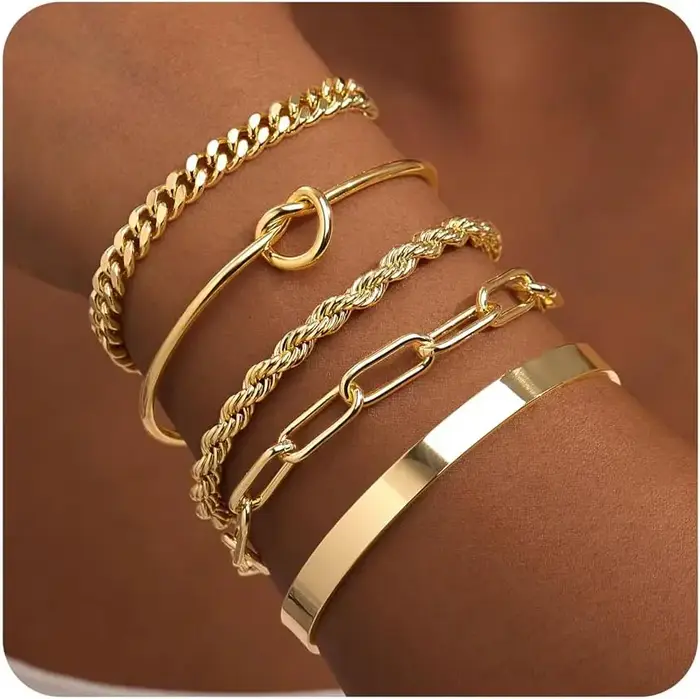 Bracelets en or pour femmes