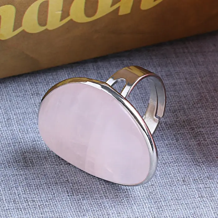 Jolis bijoux de bague d'amour de coeur de quartz rose pour dame