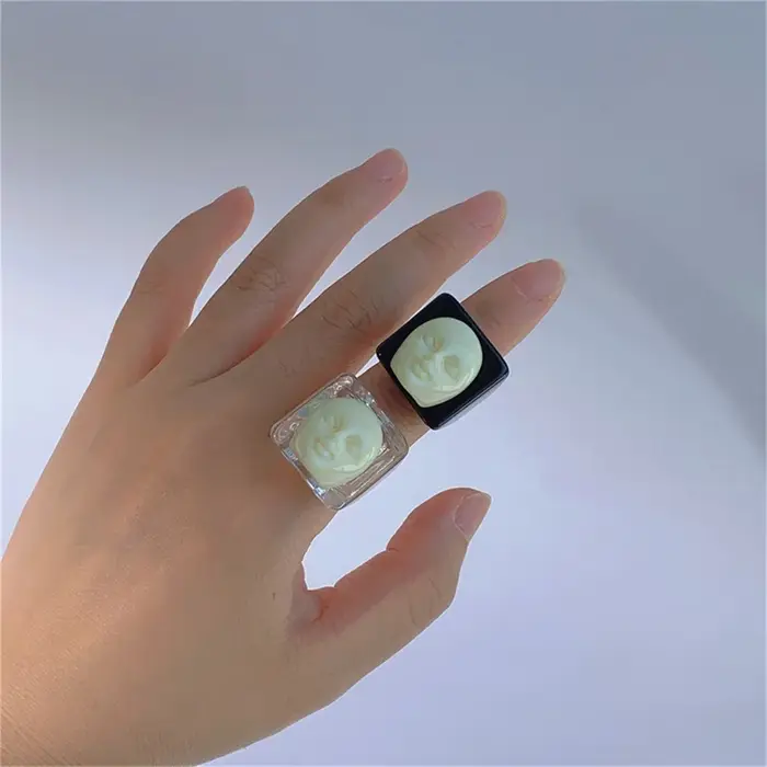 Bague en résine 3D esthétique Punk Fun Face