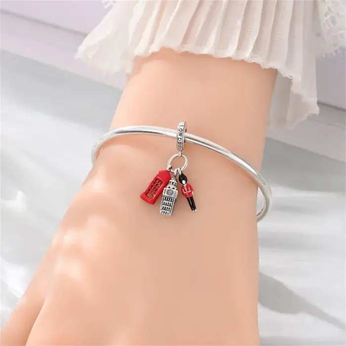 Breloque en argent sterling 925 sertie de zirconium blanc design Big Ben original pour bracelet femme occasions spéciales création DIY