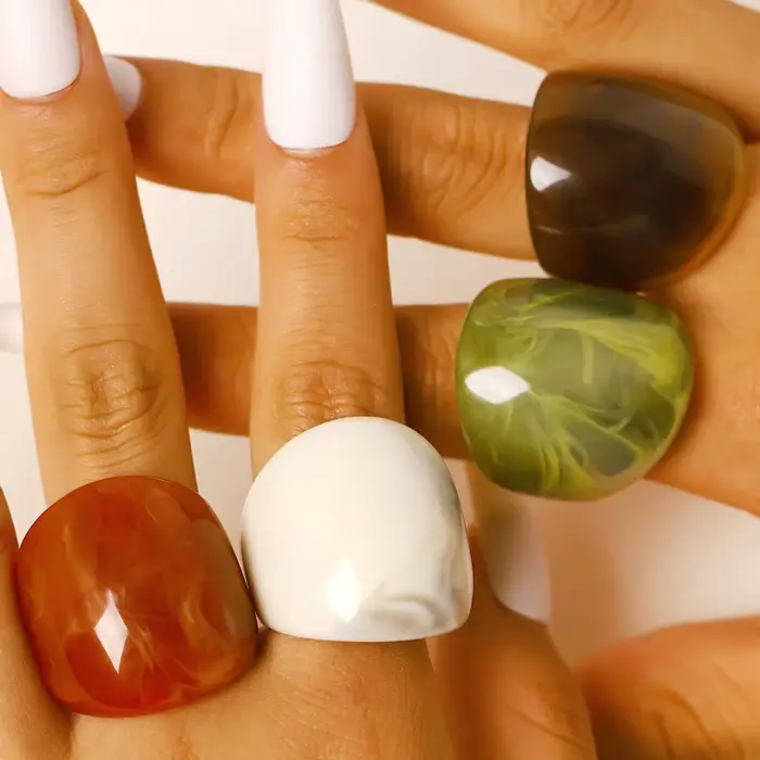 Bague Dôme Vintage en Acrylique, Anneaux Chunky en Résine à Texture Marbrée Colorée pour Femme, Bijoux Tendance et Accessoires Esthétiques