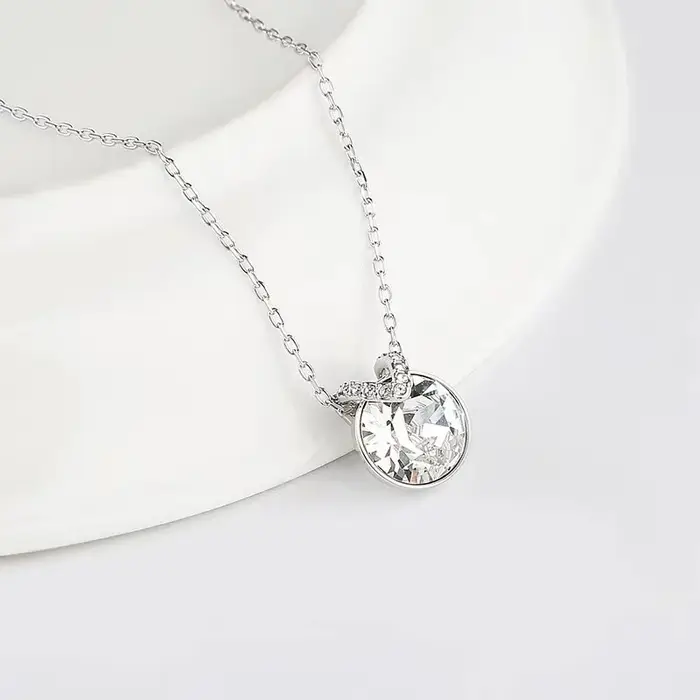 Collier Pendentif Classique pour Femme