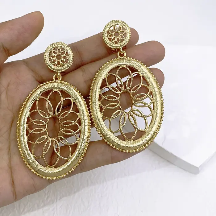 Boucles d'oreilles pendantes plaquées or 18 carats pour femmes, bijoux fantaisie, accessoires de fêt
