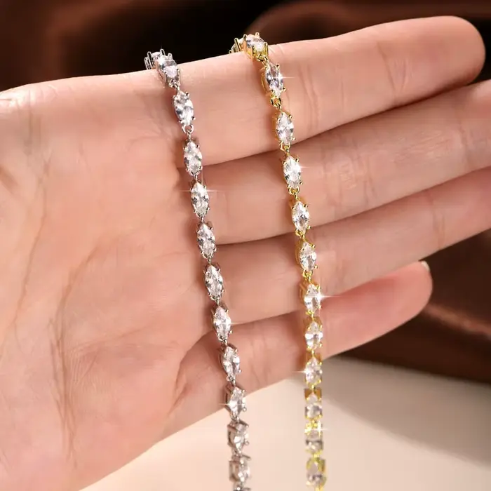 Bracelet en zircon cubique AAAAA avec plaquage or 14 carats pour femmes occassions spéciales élégant cadeau d'anniversaire bracelet chaîne et maillons réglable