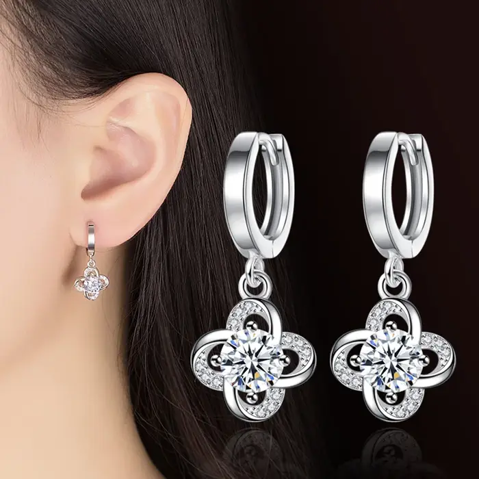 Boucles d'oreilles créoles fleur mignonnes en argent 925 avec zirconie cubique pour femmes et filles occasions spéciales mariage engagement anniversaire fête