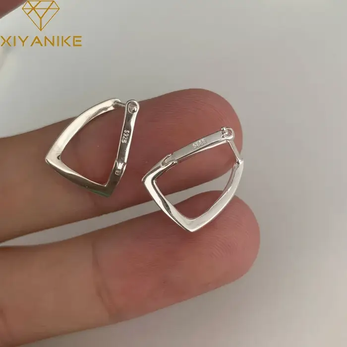 Boucles d'oreilles géométriques en alliage de cuivre doré unique pour femmes style décontracté mode coréenne occasion spéciale