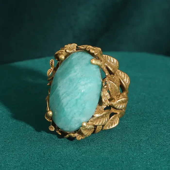 Bague émeraude vintage Nature Art | Plaqué or 18 carats et cuivre | Artisanat de réglage de la lunette