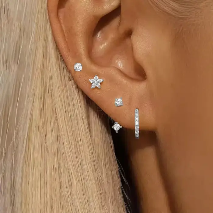 4 pièces mode Zircon rond cerceau boucle d'oreille ensemble femmes tempérament fleur oreille Stud Hu