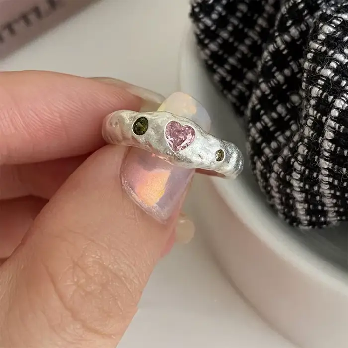 Bague en argent sterling 925 avec cristal rose ajustable en forme de cœur pour femmes romantiques et douces occasions spéciales et quotidiennes