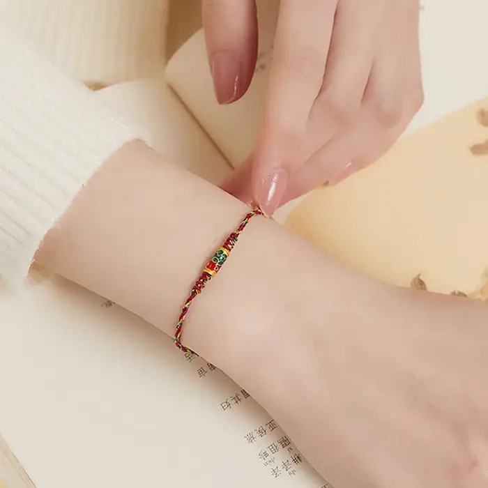 Bracelets porte-bonheur faits à la main pour hommes et femmes