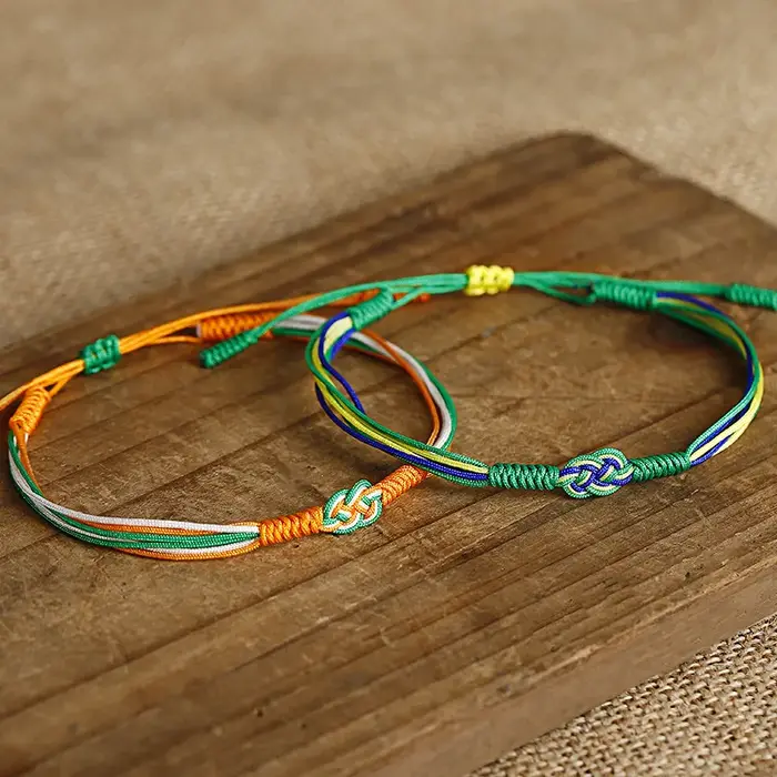10 couleurs drapeau coloré Bracelet unisexe à la main tissage chaîne Braslet prière méditation chanceux tissu