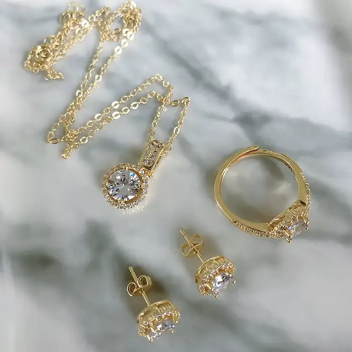 Kinel – ensemble de bijoux en or Zircon 18 carats