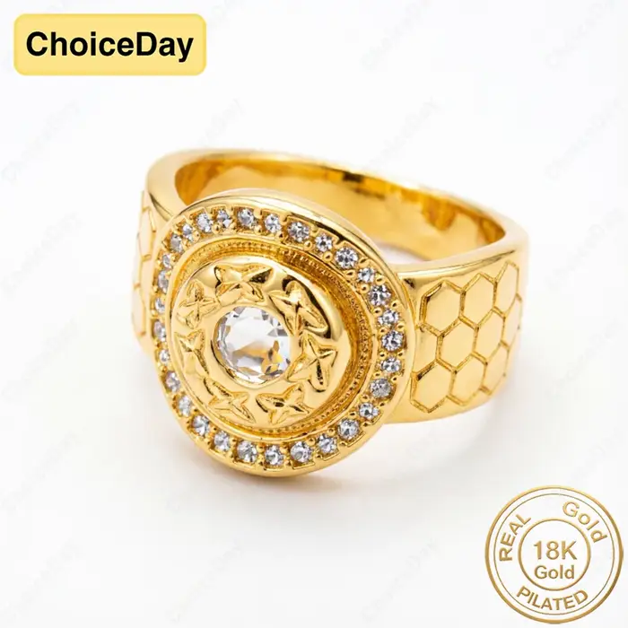 Bague ronde en zircone plaquée or 18 carats