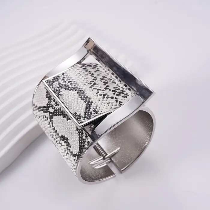 Bracelet élastique exagéré européen au Design Unique pour hommes et femmes, accessoires pour spectac