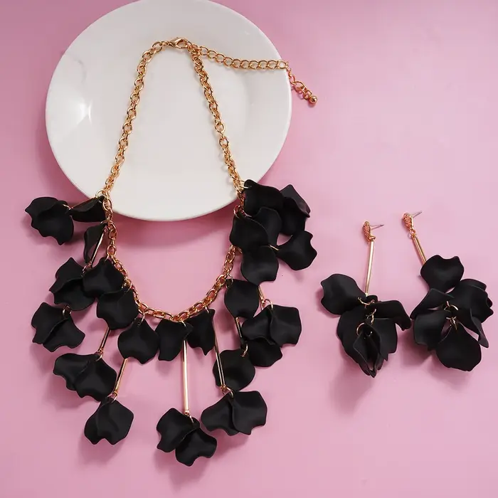 Ensemble de bijoux pendentif Floral noir, chaîne en or, collier, boucles d'oreilles, accessoires de 