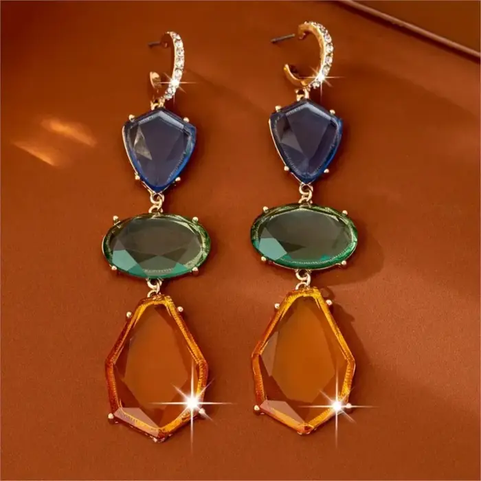 Boucles d'oreilles pendantes en résine luxueuse couleur or pour femmes