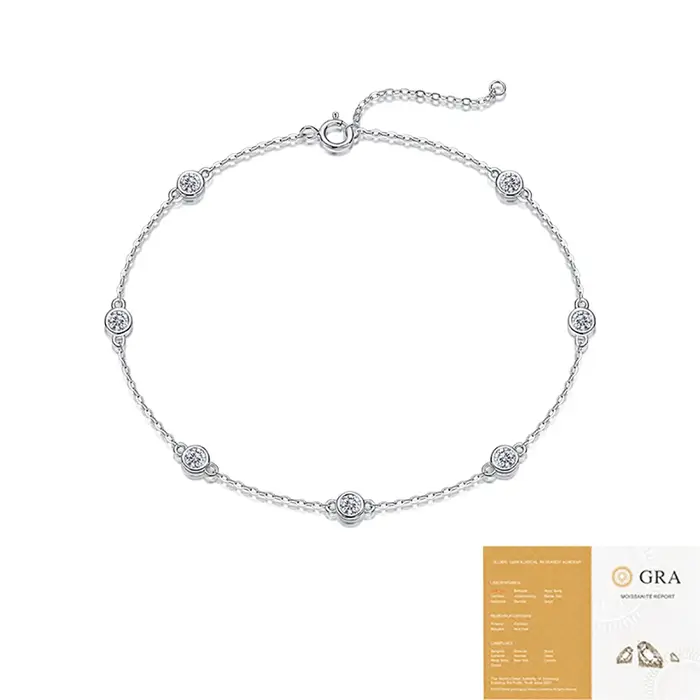 Bracelet pour femme en argent sterling S925 avec moissanite, bracelet simple et élégant à cinq fleur